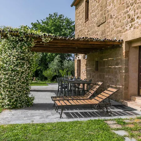 Dom wakacyjny Il Piccione By Interhome *